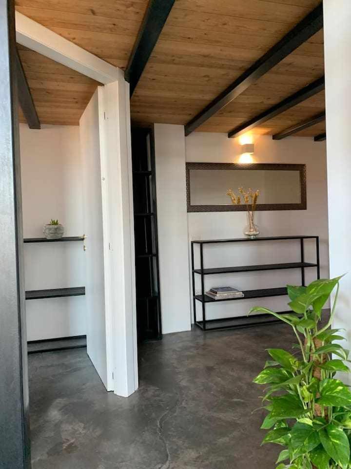 דירות My Exclusive Cavour Loft Da Sogno A קליארי מראה חיצוני תמונה