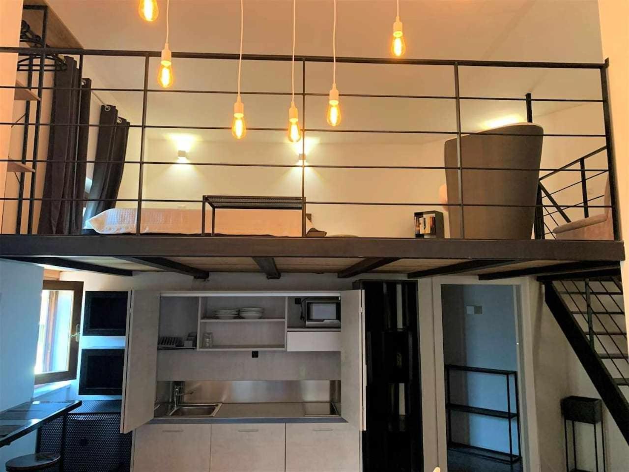דירות My Exclusive Cavour Loft Da Sogno A קליארי מראה חיצוני תמונה