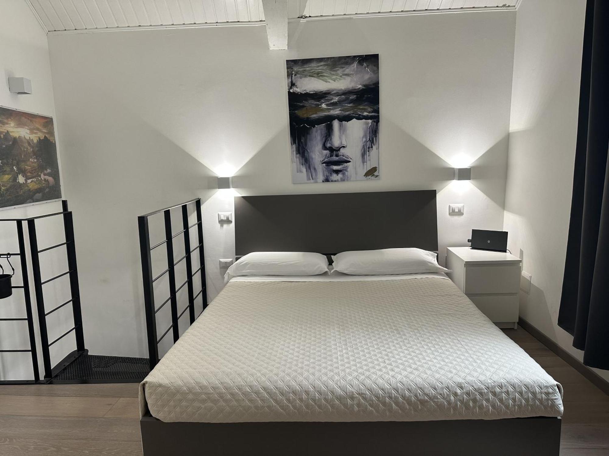 דירות My Exclusive Cavour Loft Da Sogno A קליארי מראה חיצוני תמונה