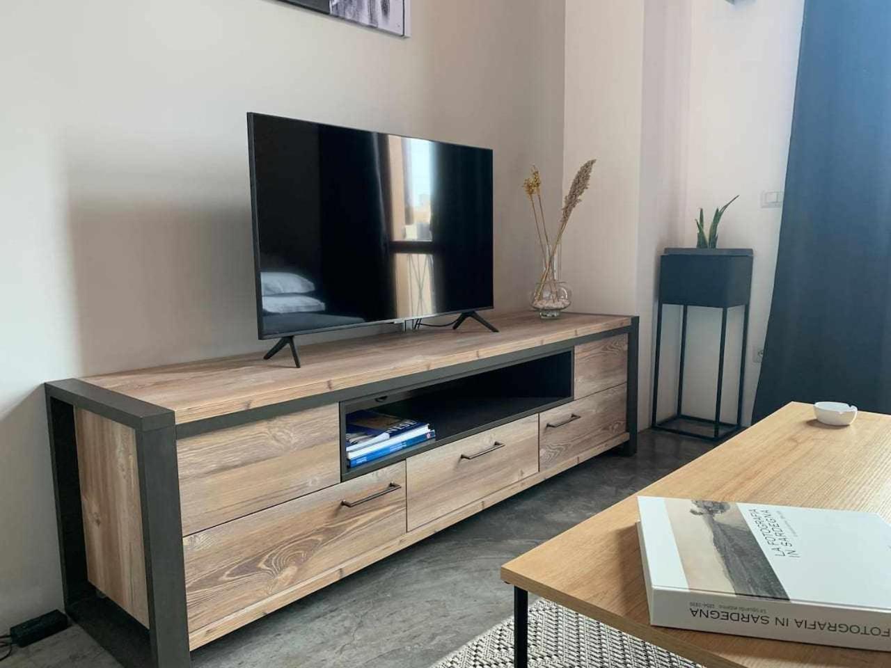 דירות My Exclusive Cavour Loft Da Sogno A קליארי מראה חיצוני תמונה