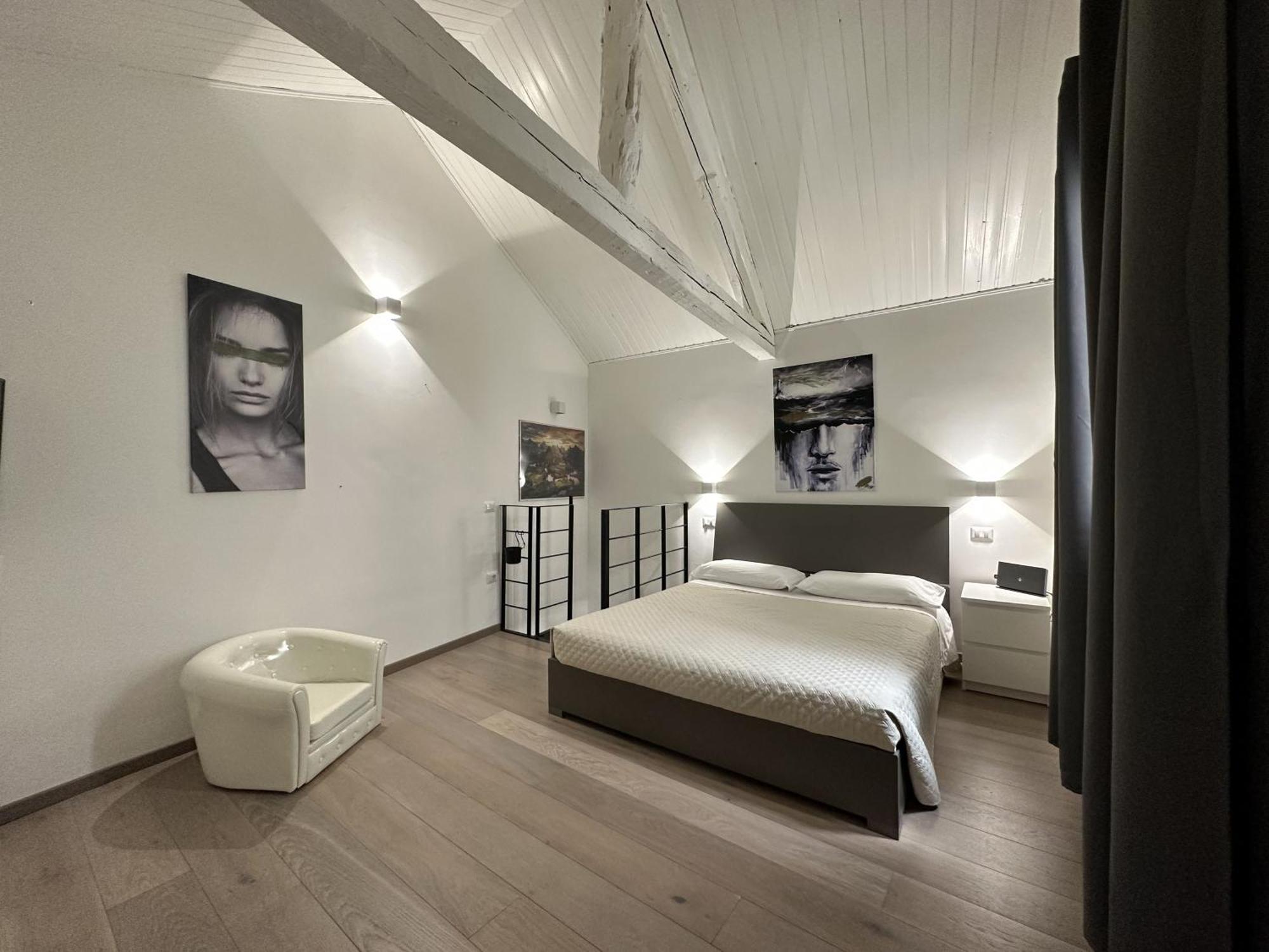דירות My Exclusive Cavour Loft Da Sogno A קליארי מראה חיצוני תמונה